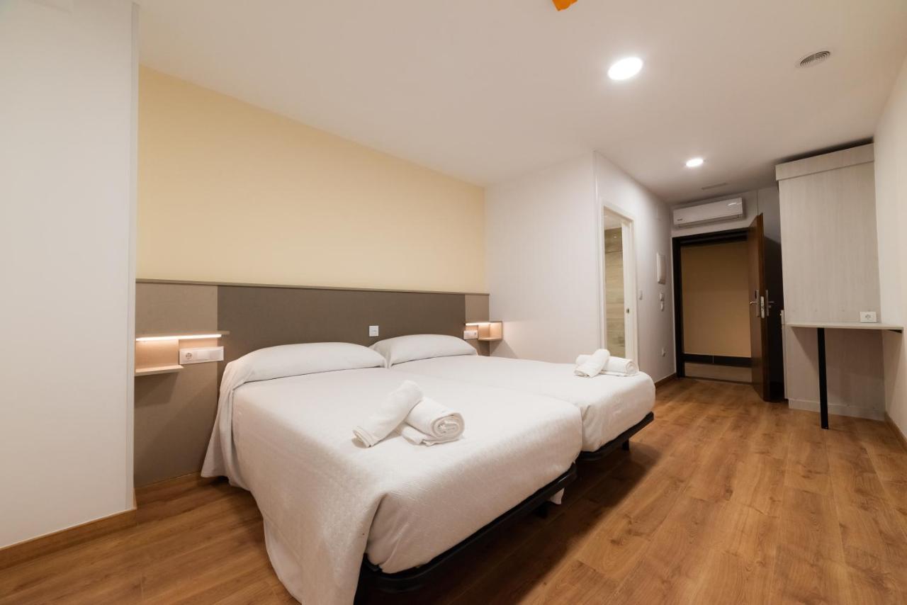 Estrela Do Camino Hotel Palas de Rei Ngoại thất bức ảnh
