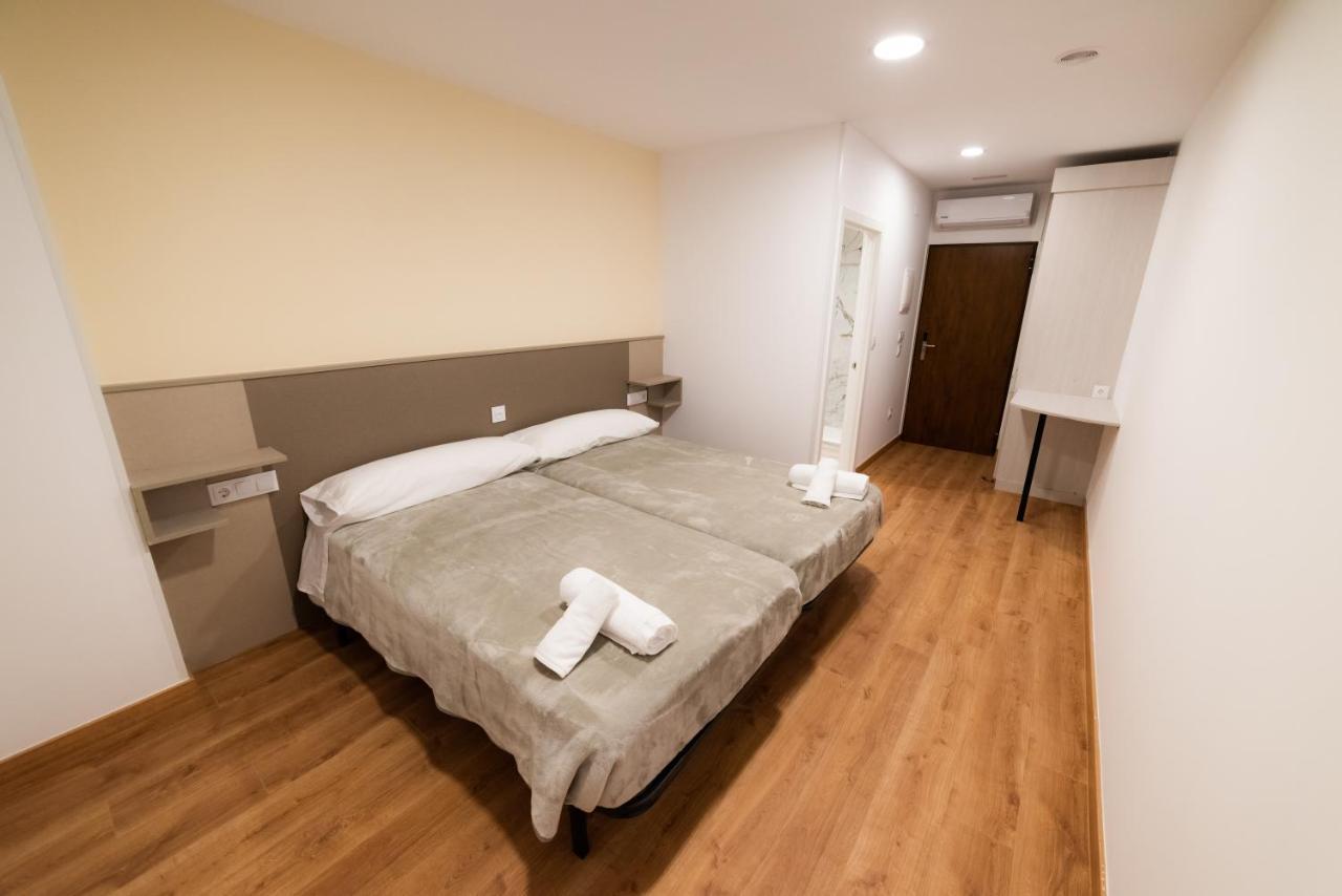 Estrela Do Camino Hotel Palas de Rei Ngoại thất bức ảnh